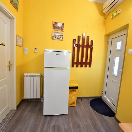 Homestay Smestaj Centar Novi Sad,old Town Novi Sad