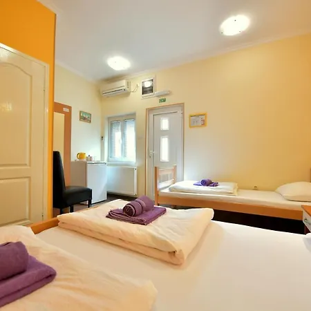 Smestaj Centar Novi Sad,motorcycle Friendly