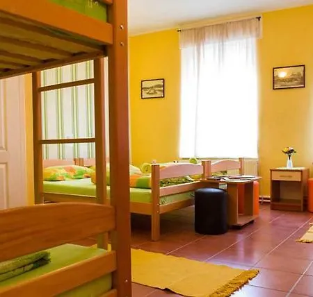 Smestaj Centar Novi Sad,motorcycle Friendly Νόβι Σαντ