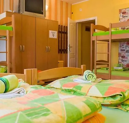 Smestaj Centar Novi Sad,motorcycle Friendly * Νόβι Σαντ